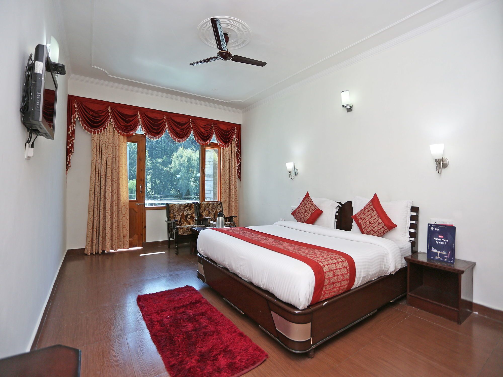 OYO 9684 Hotel Rudra Palace Manāli Exteriör bild